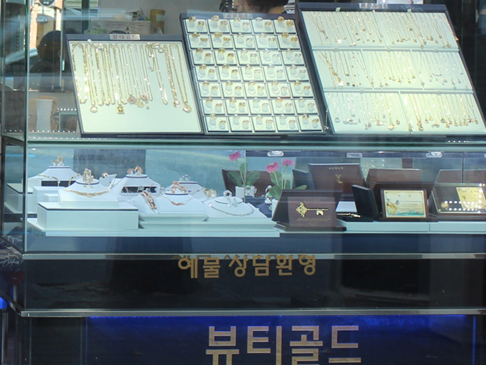 bs02.jpg