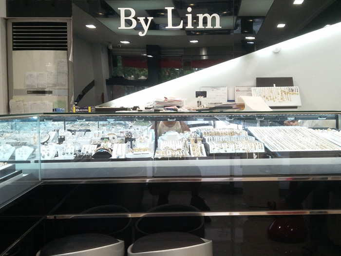lim1.jpg